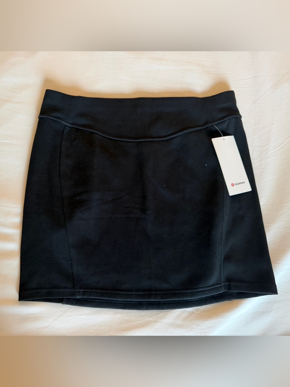 Lululemon Black Scuba Mini Skirt NWT